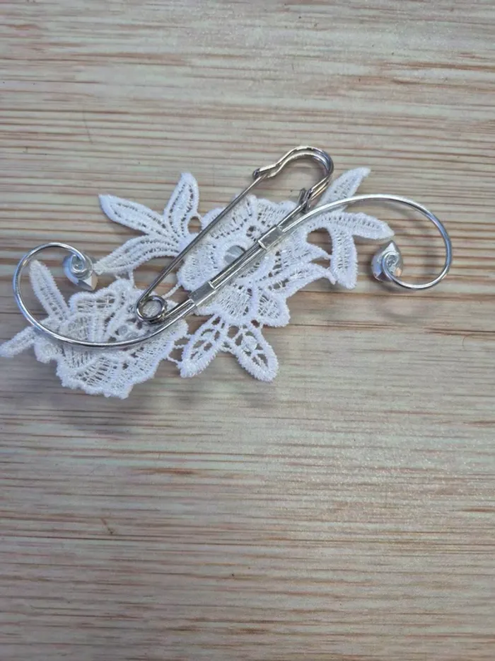 Broche pour robe - photo numéro 3