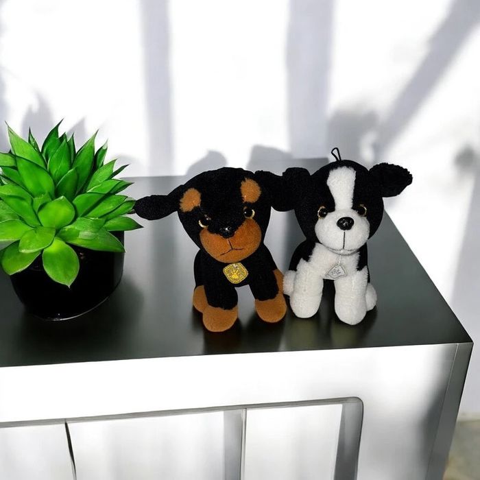 Chiens en peluche