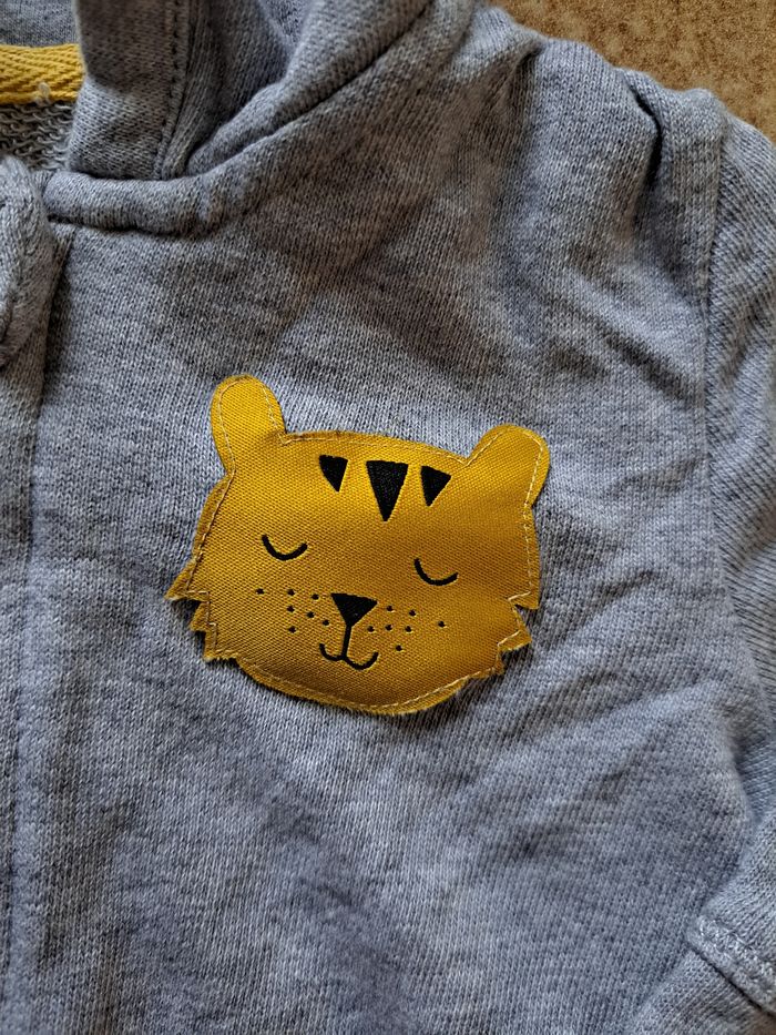 Veste zippée 9 mois - photo numéro 2