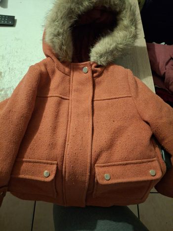 Manteau avec capuche 