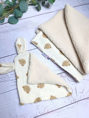 Couverture + doudou  bébé