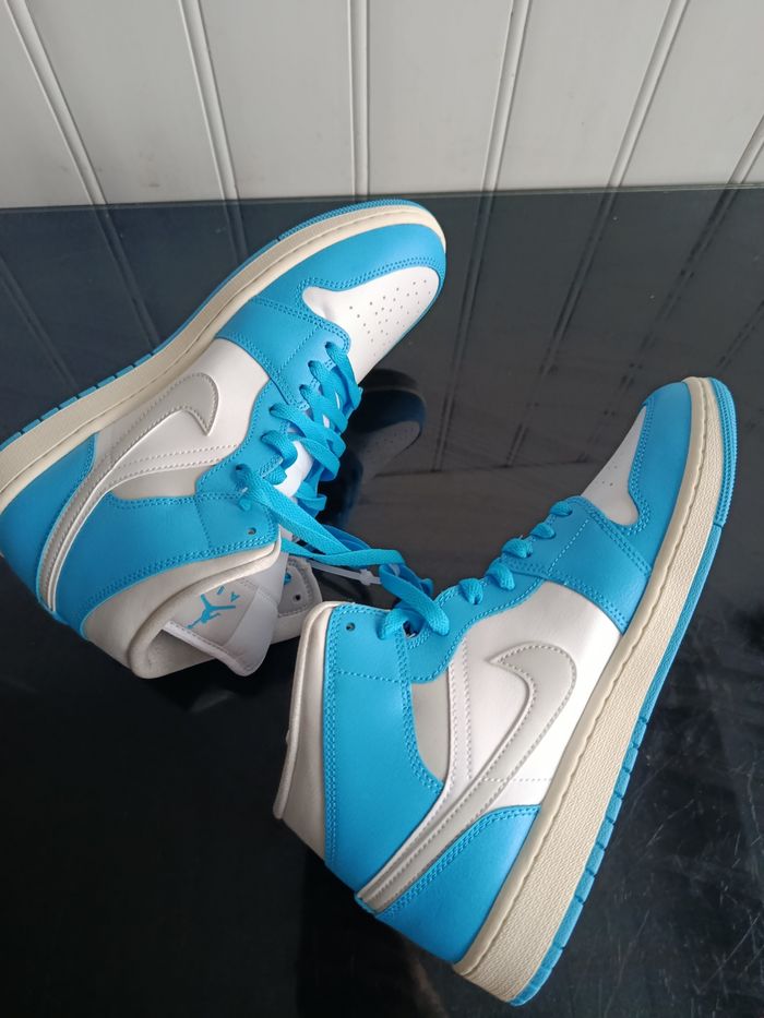 Jordan 1 Mid Authentique - photo numéro 4