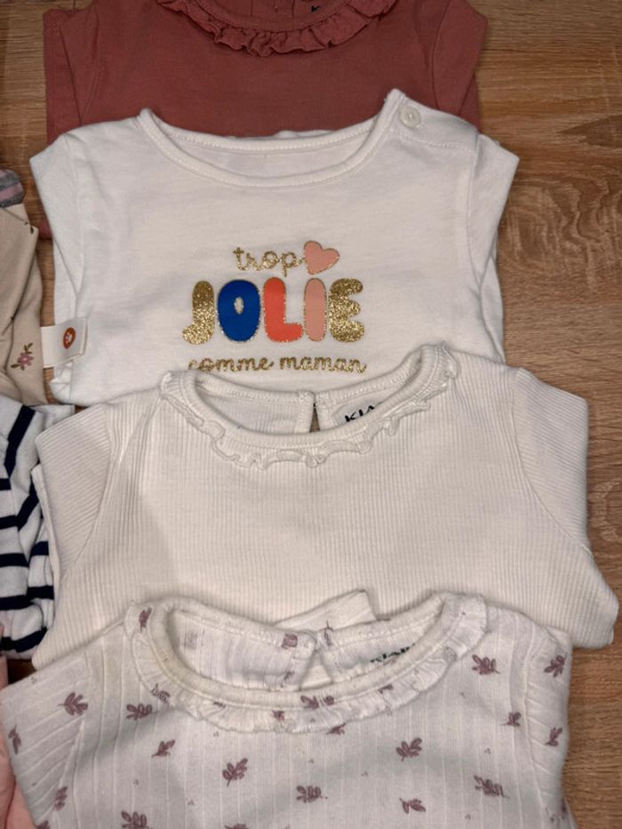 🌷Lot de 8 hauts manches longues fin taille 6 mois🌷 - photo numéro 5