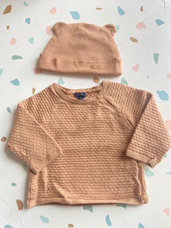 Ensemble gilet en maille camel Kiabi et bonnet assorti Zara