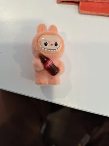 Mini labubu orange