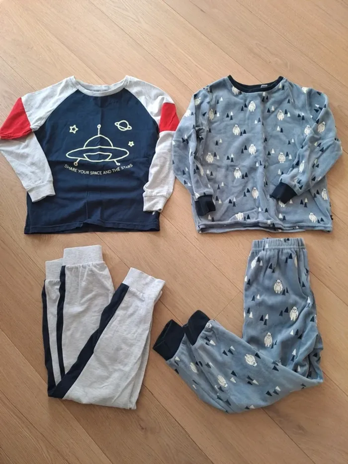 Lot 2 pyjamas hiver 6 ans