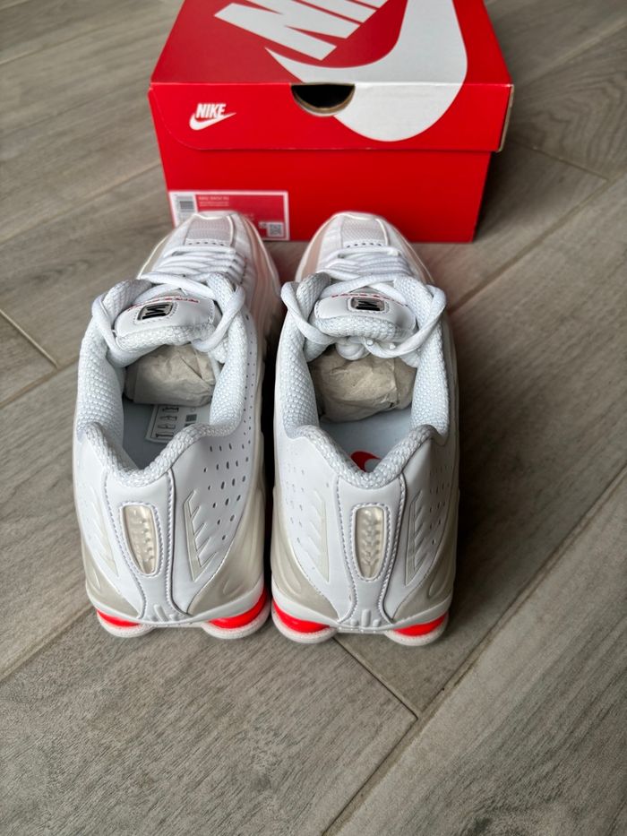 Nike Shox blanc orange - photo numéro 7