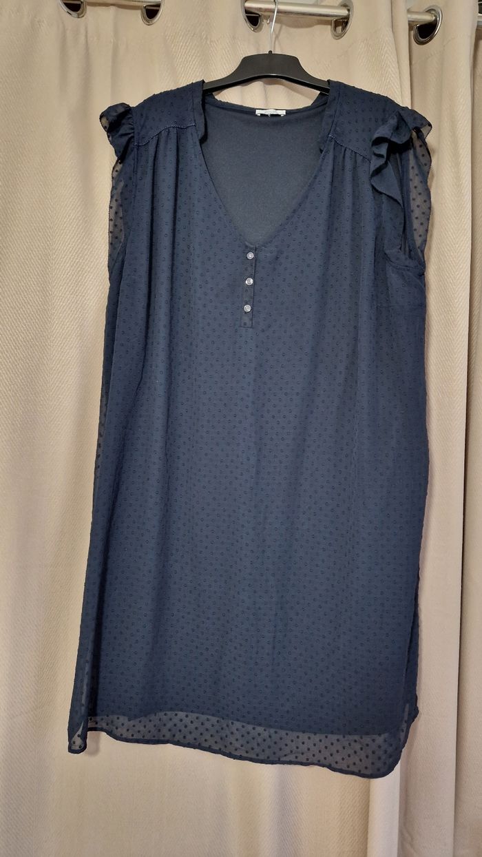 Robe en voile doublée