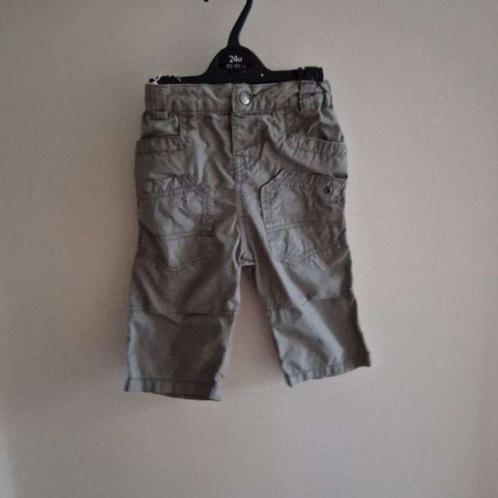 1 an pantalon beige