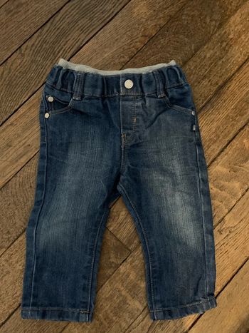 Jean bébé 9 mois