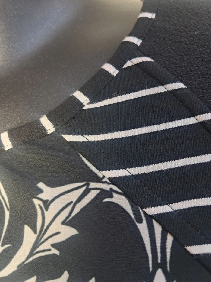 Save the queen haut hiver T.36/38 neuf - photo numéro 5