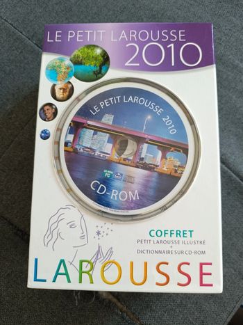 Coffret Le petit Larousse 2010