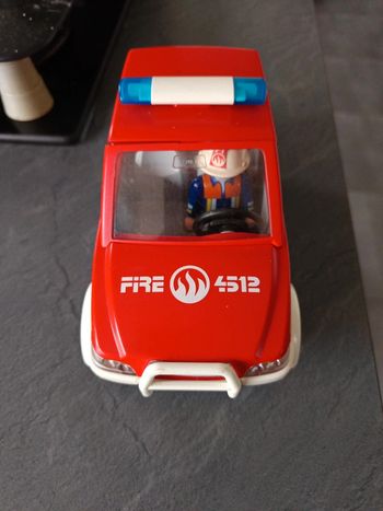 Playmobil voiture pompiers