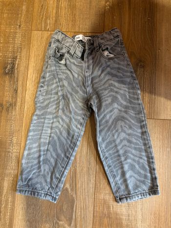 Pantalon Zara