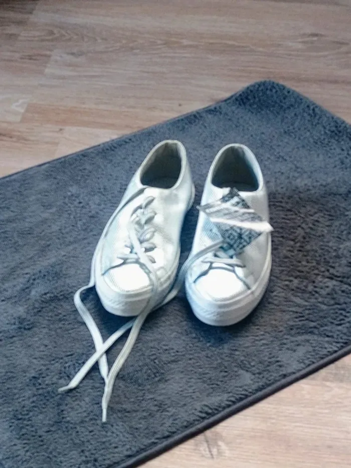 Converse femme argentée neuve T39 - photo numéro 2