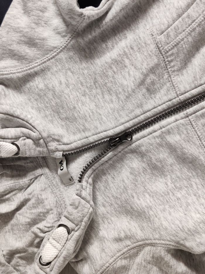 Lot de sweat C&A et Gémo Taille 24 mois - photo numéro 2