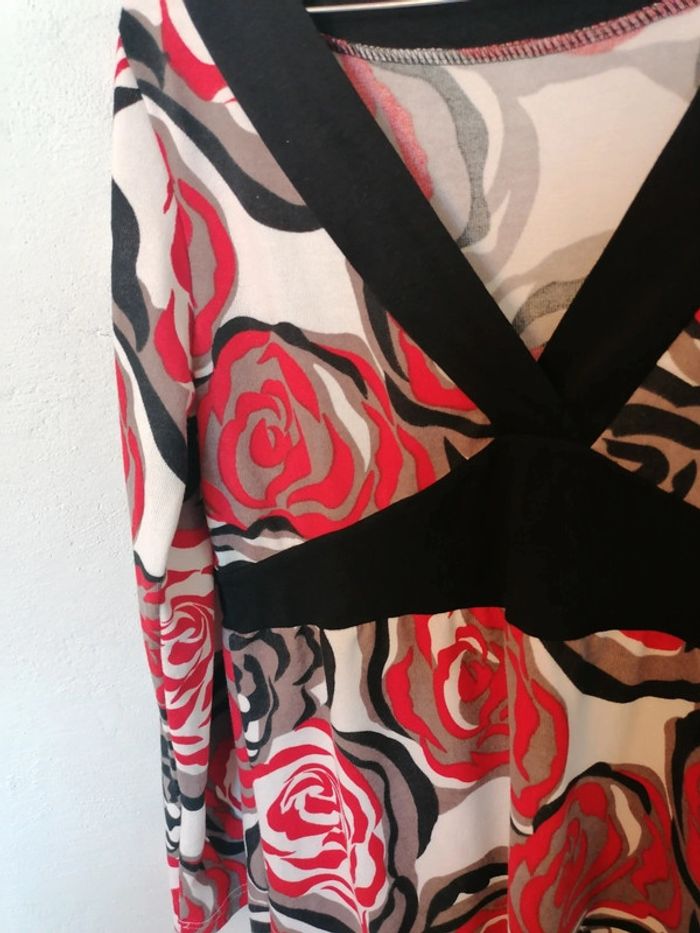 Robe fleurie - photo numéro 2