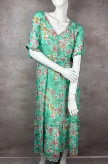 🌸 Robe longue verte à fleurs Taille 44/XXL 🌸