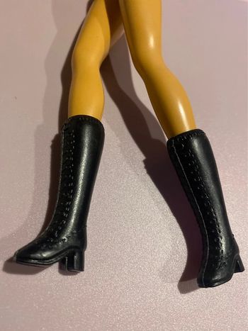 Vintage bottes noirs à lacets barbie