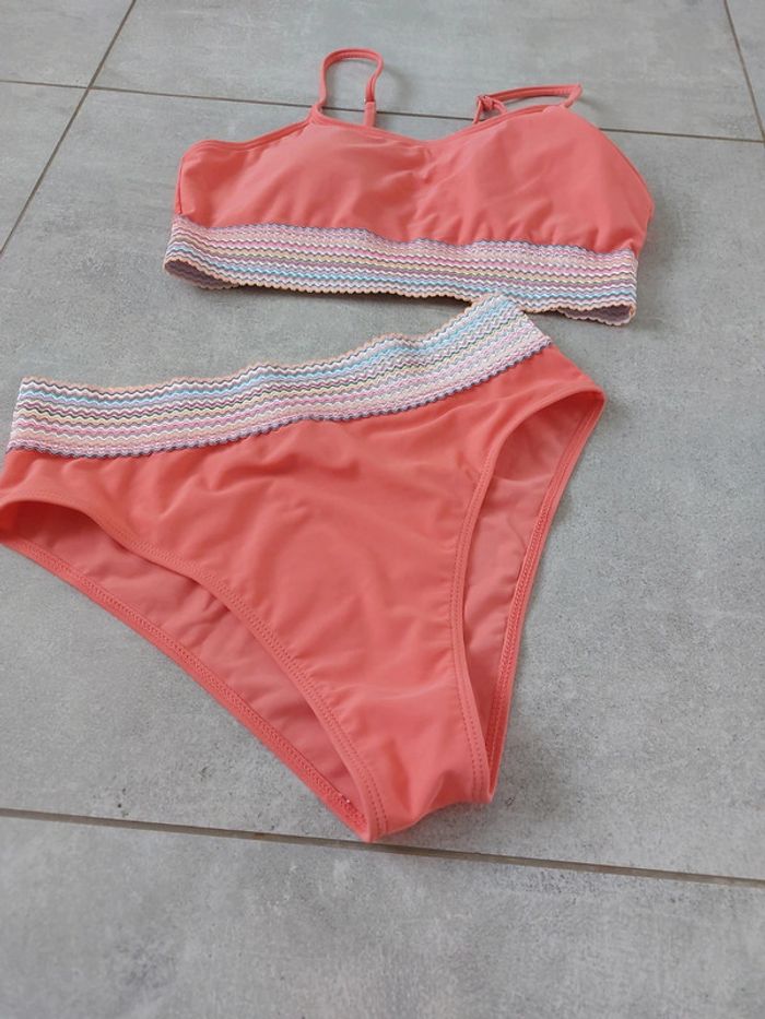 Maillot de bain neuf 2 pièces - photo numéro 2