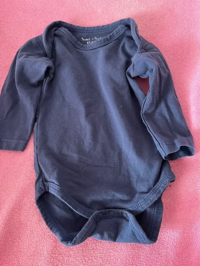 Lot de 16 bodys taille 6 mois - photo numéro 7