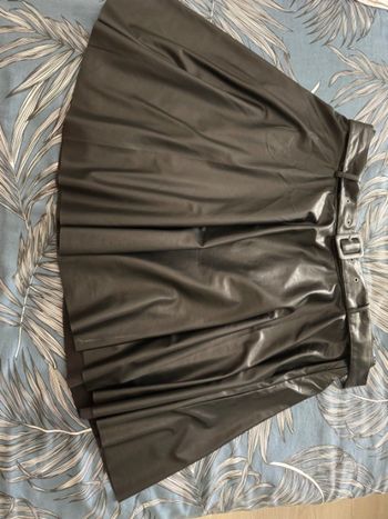 Jupe simili cuir noir