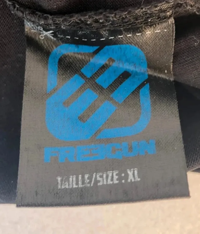 T-shirt Freegun Mens Size XL - photo numéro 8