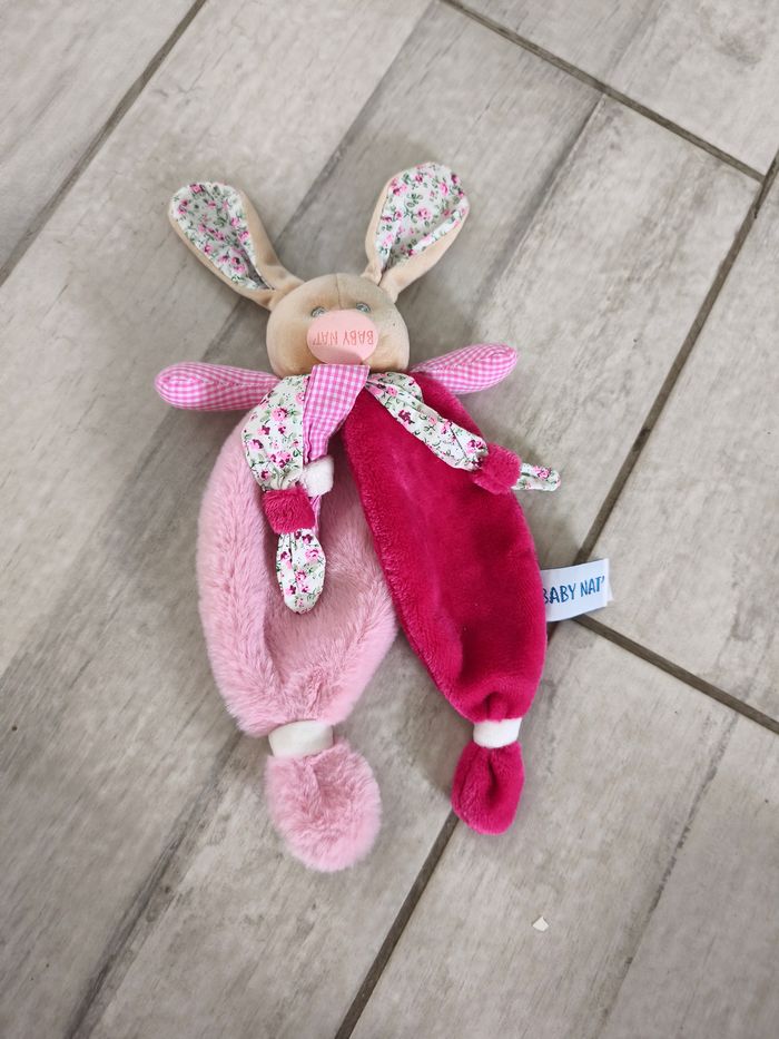Doudou lapin rose 🐇🩷 - photo numéro 2