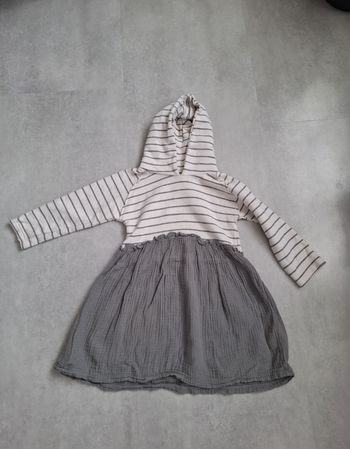 Robe zara 4/5 ans