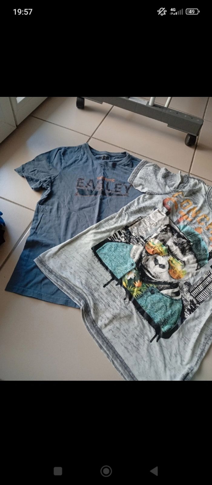 Lot de 2 tee shirt 14 ans