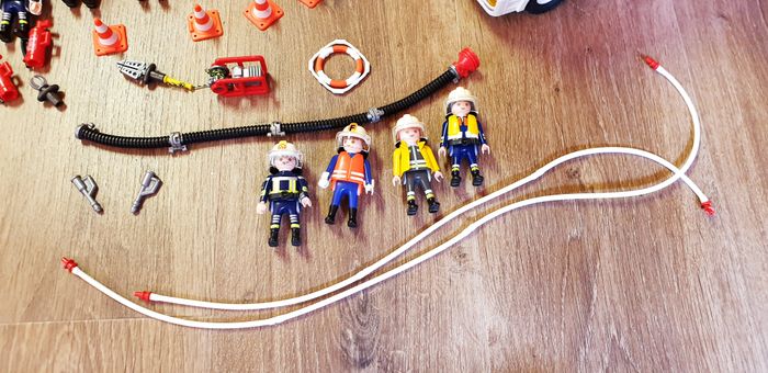 Playmobil - Caserne des pompiers - photo numéro 3