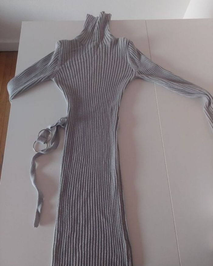 Robe grise