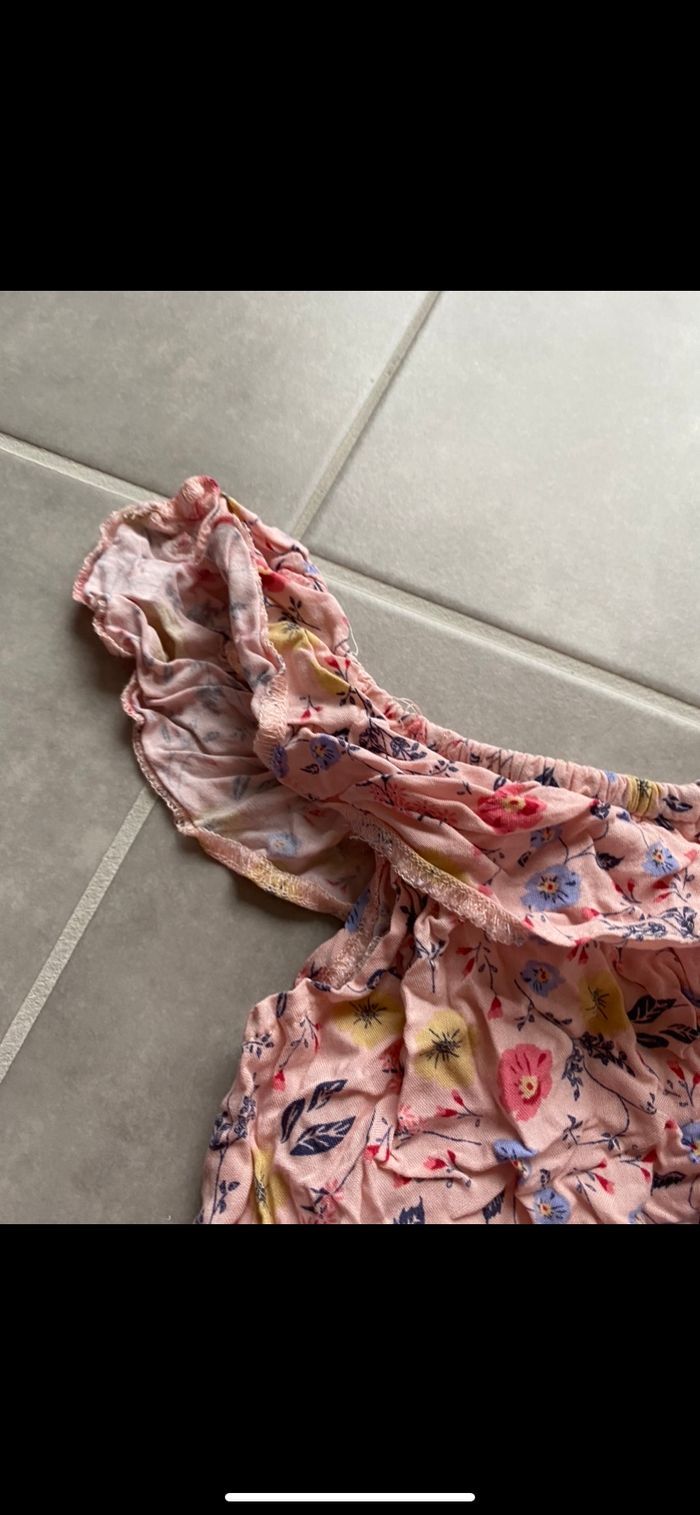 Haut à fleurs 36 mois - photo numéro 3