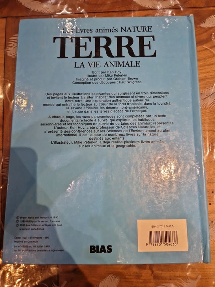 Livre Terre la vie animale - photo numéro 2