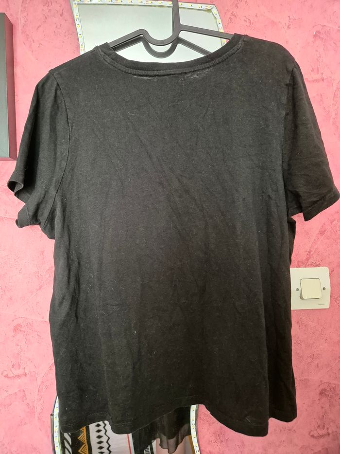 T-shirt noir Jennifer - photo numéro 2