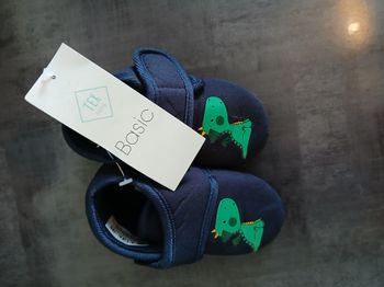 chaussons garcon dinosaure 22