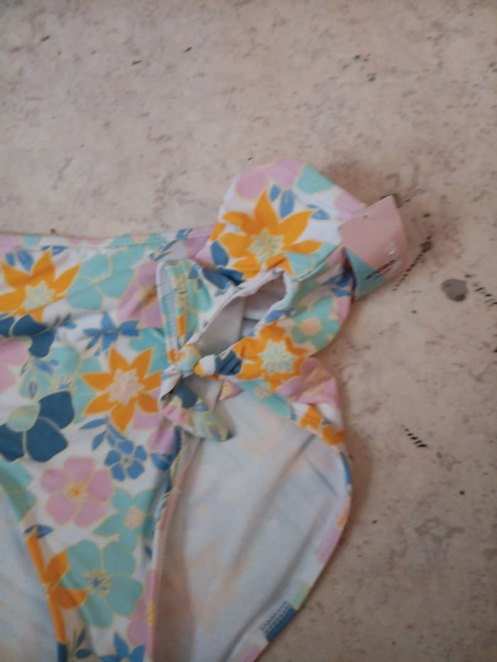 Bas de maillot neuf ardene t. L effet ouvert sur le côté pas de vinted go - photo numéro 2