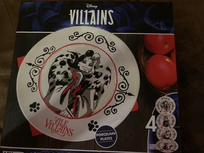 Coffret assiettes les vilains de Disney