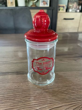 Petit pot en verre pour thé