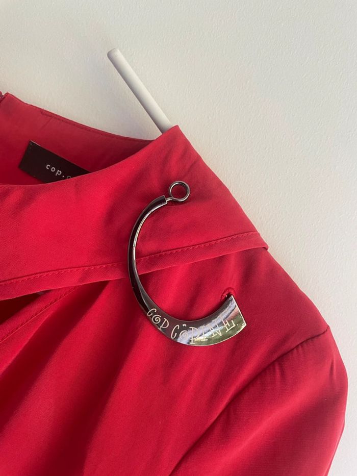 Robe rouge Cop Copine décolleté original - Taille 36/38 - photo numéro 4