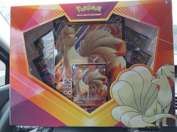 Coffret pokemon feunard