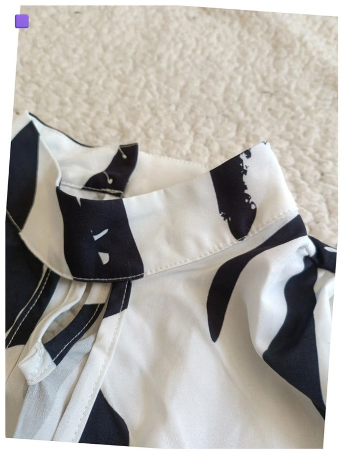 Crop top manches longues noir et blanc imprimé abstrait arty y2k - photo numéro 3