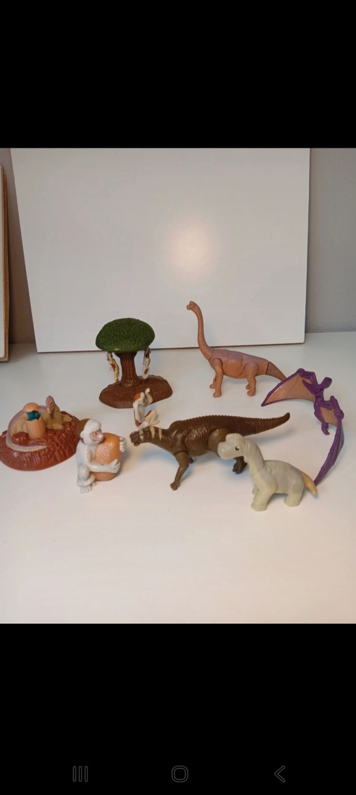 Lot figurines du dessin animé dinosaure  de Disney - photo numéro 4