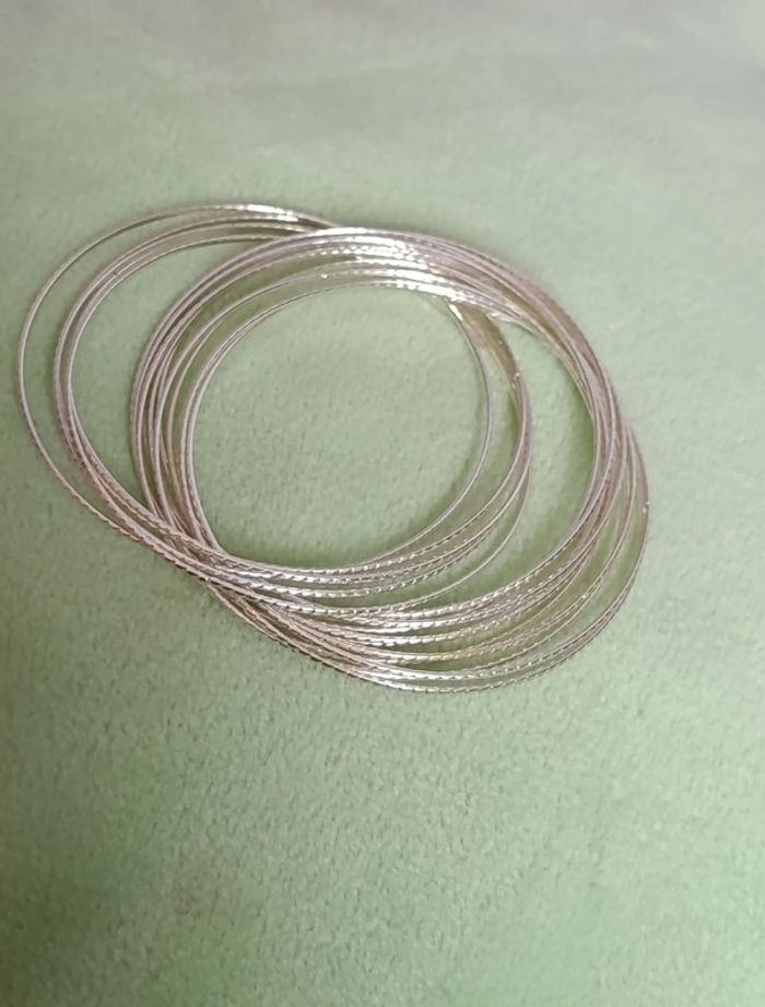 Bracelet semainier 15 pièces. Métal. Neuf.