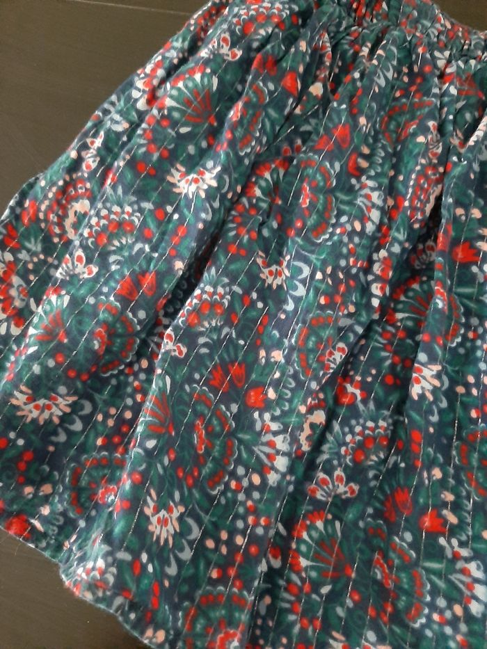 Jupe fleurie - photo numéro 2