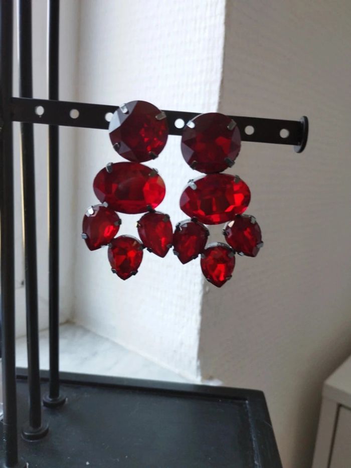 💎Boucles d'oreilles argentées avec perles rouges Fashion Jewelry💎