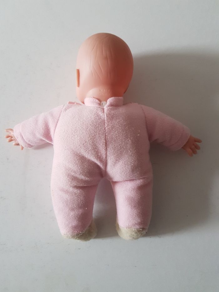 Poupée bébé - photo numéro 2