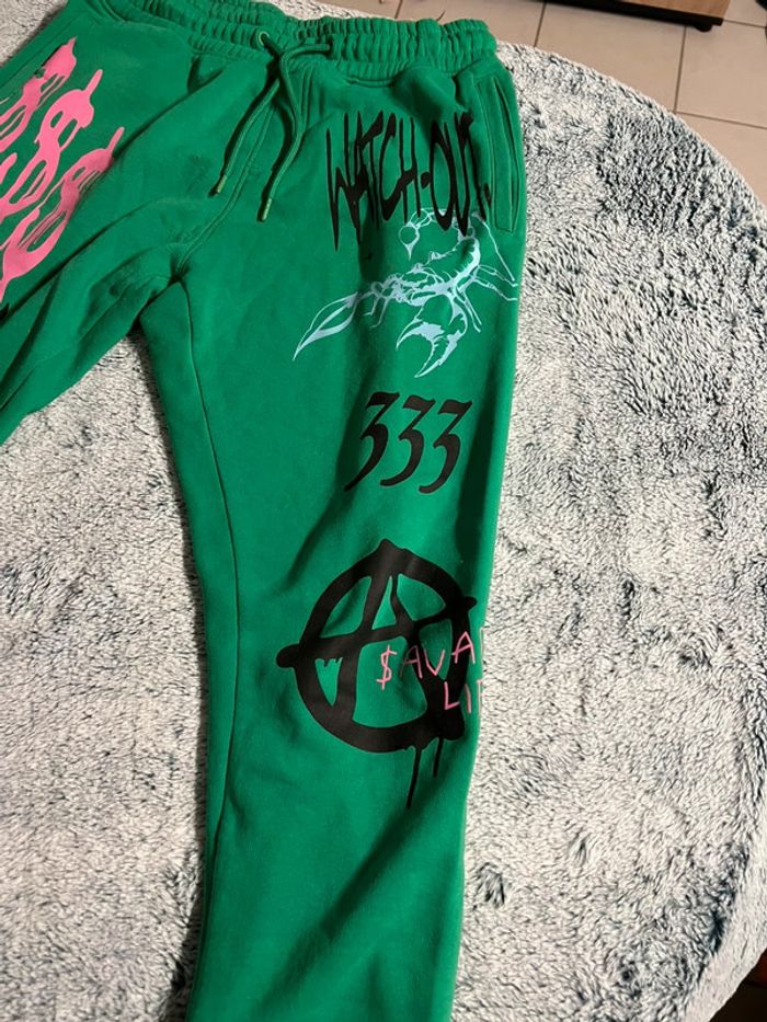 Pantalon jogging vert et rose - photo numéro 3