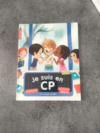 Je suis en CP le bras cassé