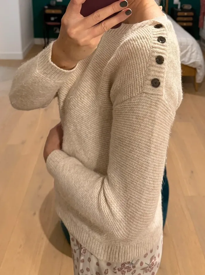 Pull beige - photo numéro 2